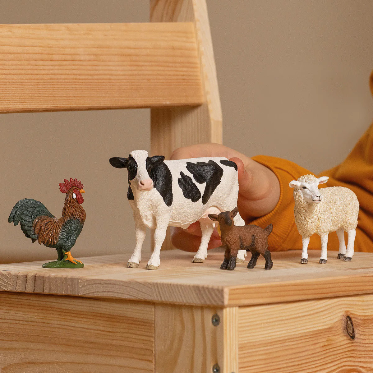 Farm World Farm Starter Set - Image 2