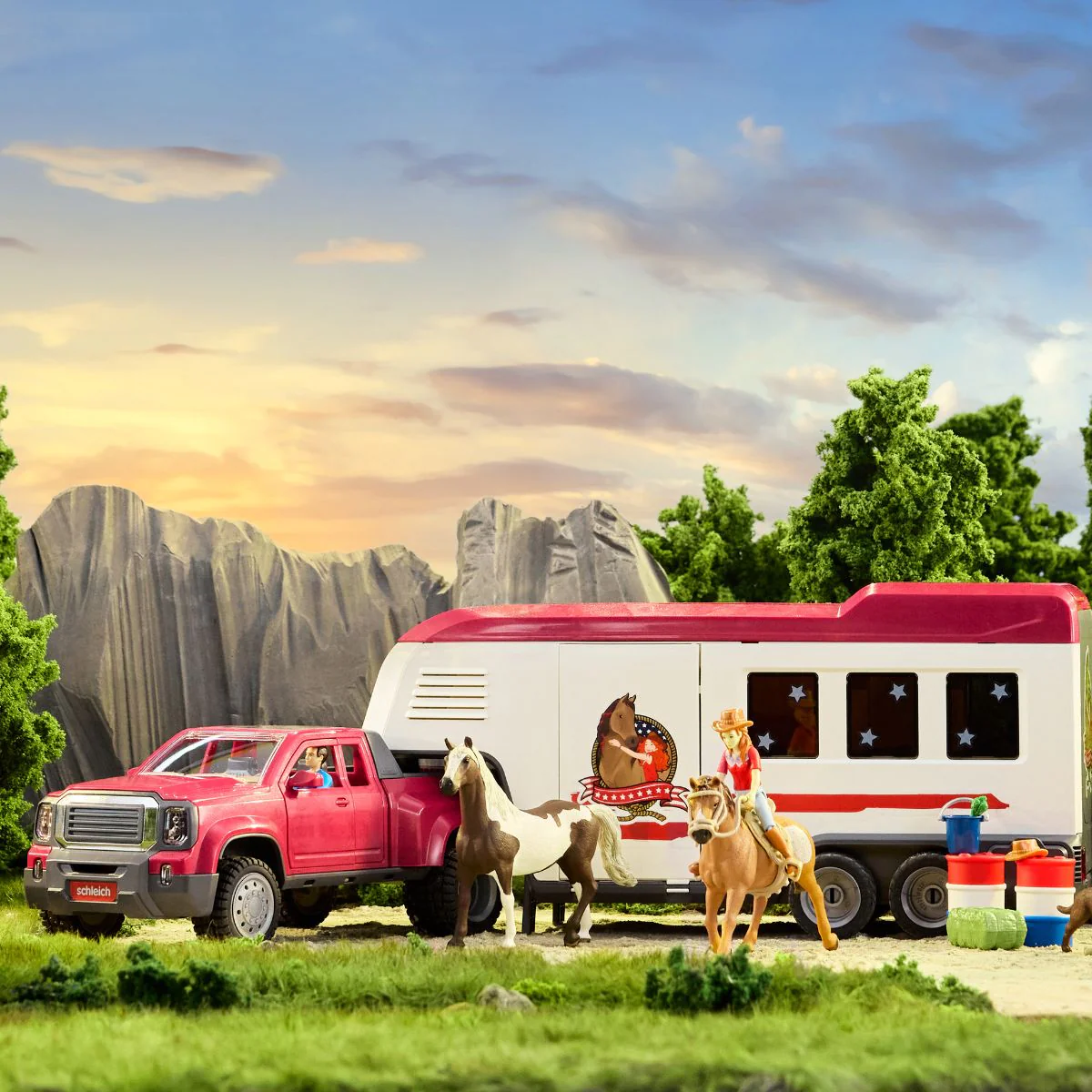 Lakeside Truck and Trailer - Image 4