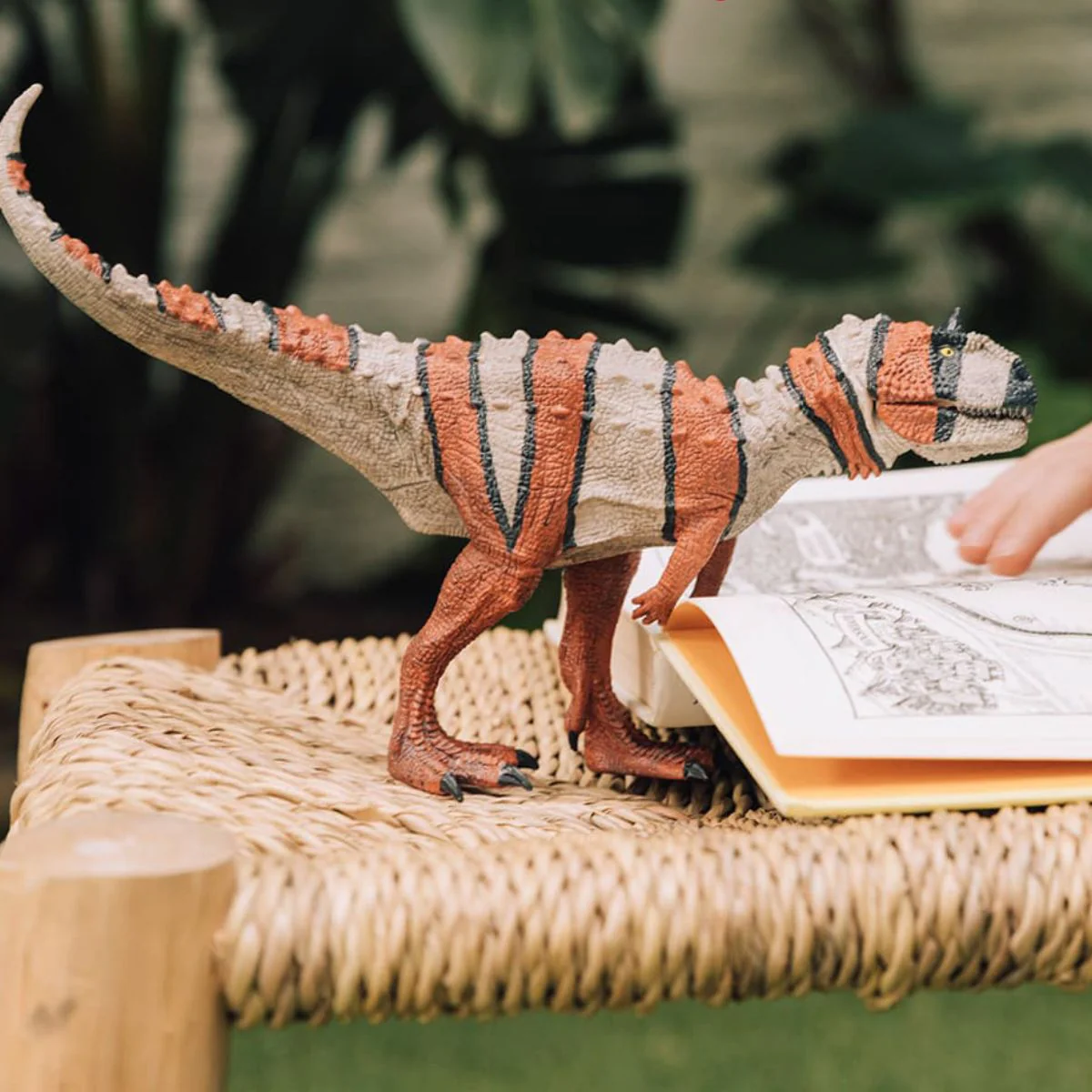 Majungasaurus - Image 2